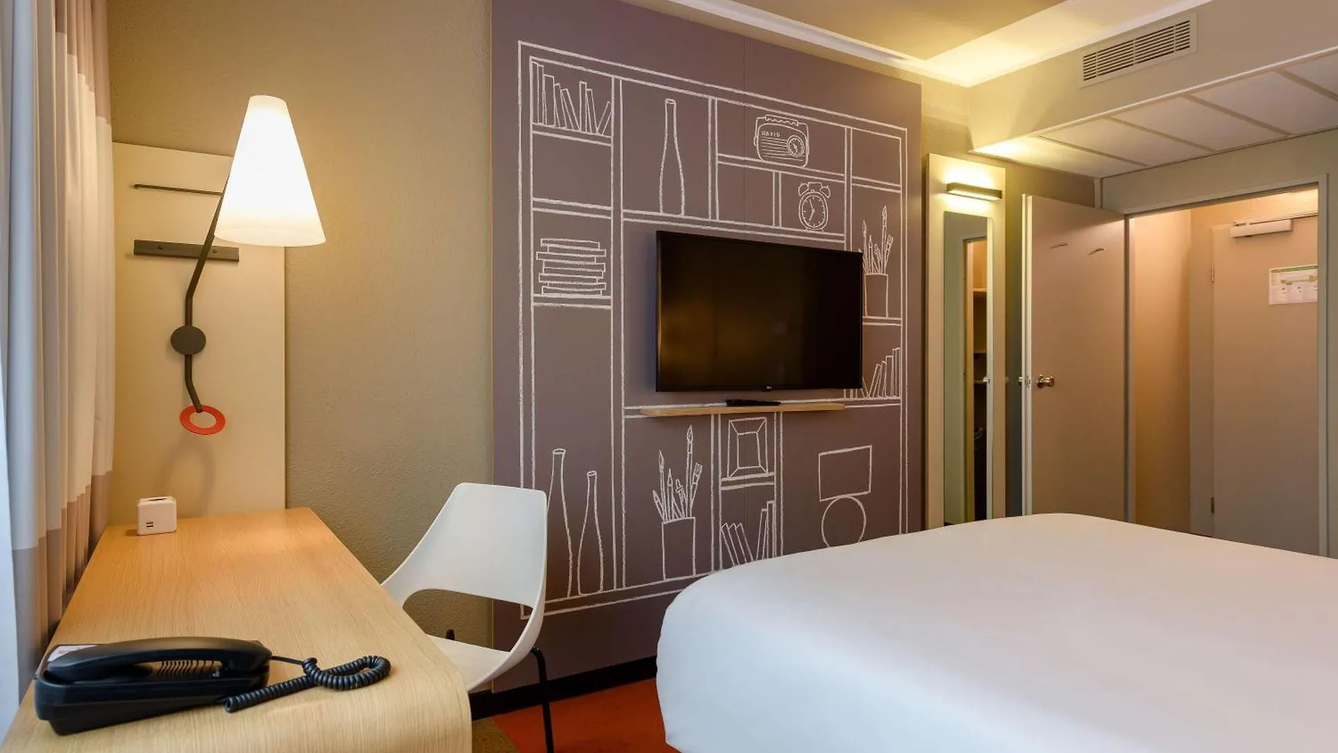 Ibis Nuernberg City Am Plaerrer Tyskland
