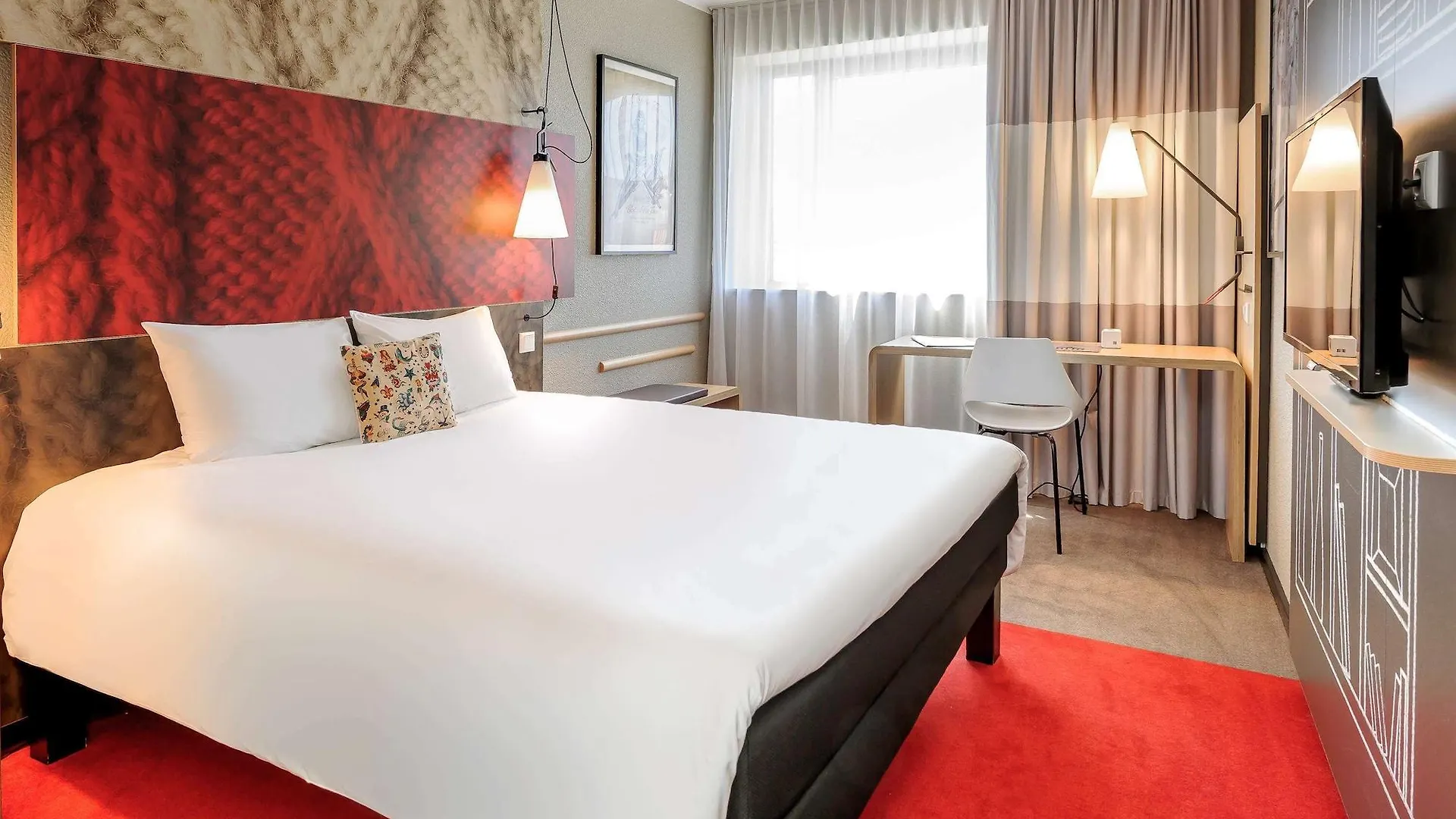 Ibis Nuernberg City Am Plaerrer 2*, Nuremberg
