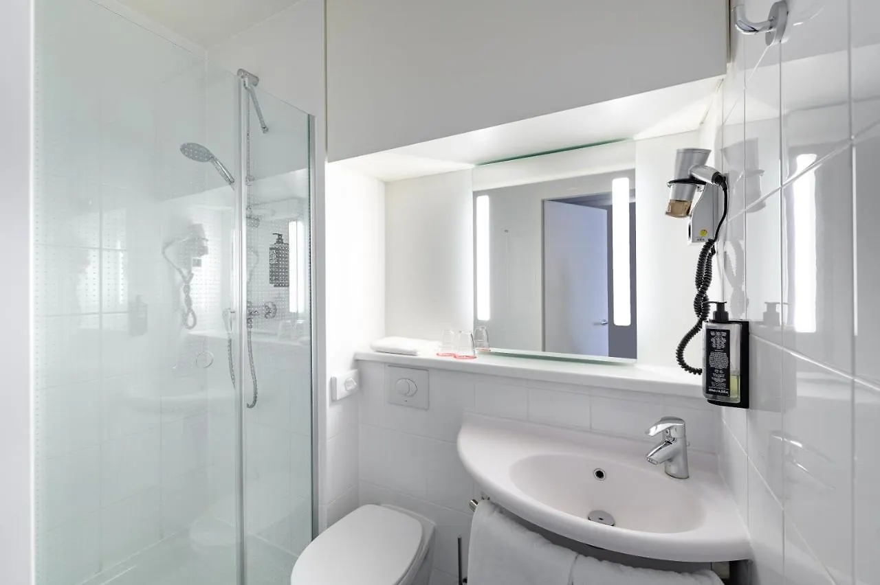Ibis Nuernberg City Am Plaerrer 2*, Nuremberg